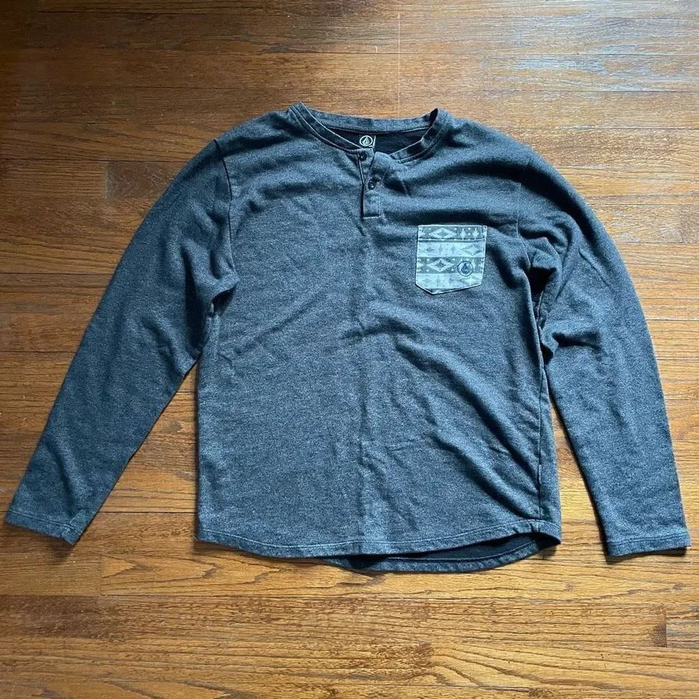 Volcom Men’s Gray Long Sleeve Shirt